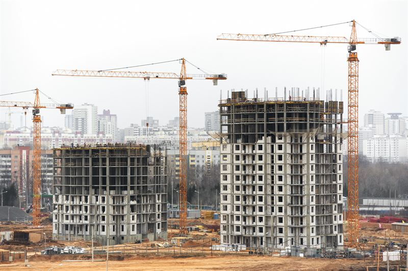 Construction & Contractors